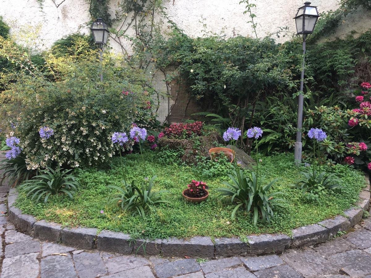 B&B La Corte Sant'Antimo ภายนอก รูปภาพ